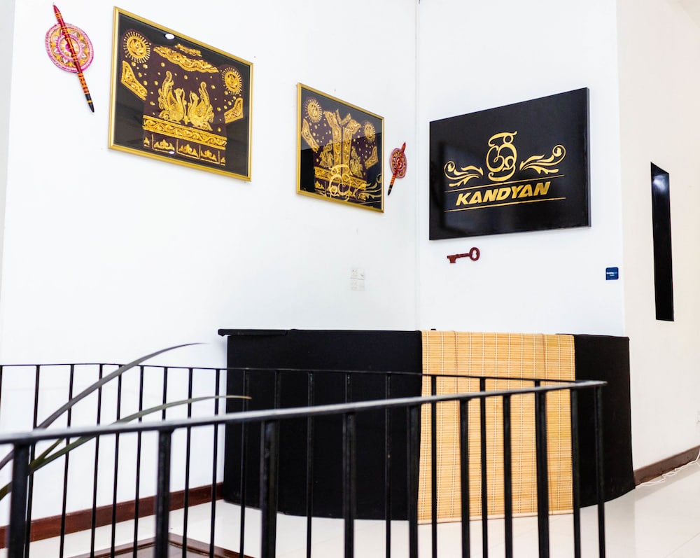 Sri Kandyan Bungalow 23/42