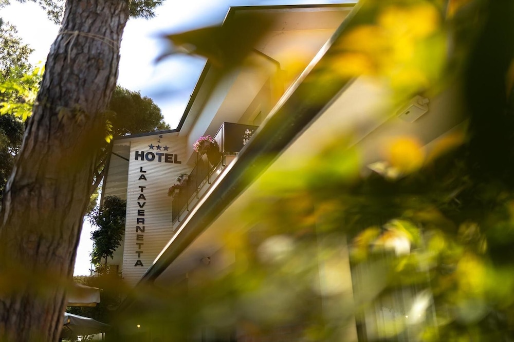 Hotel La Tavernetta 2/77