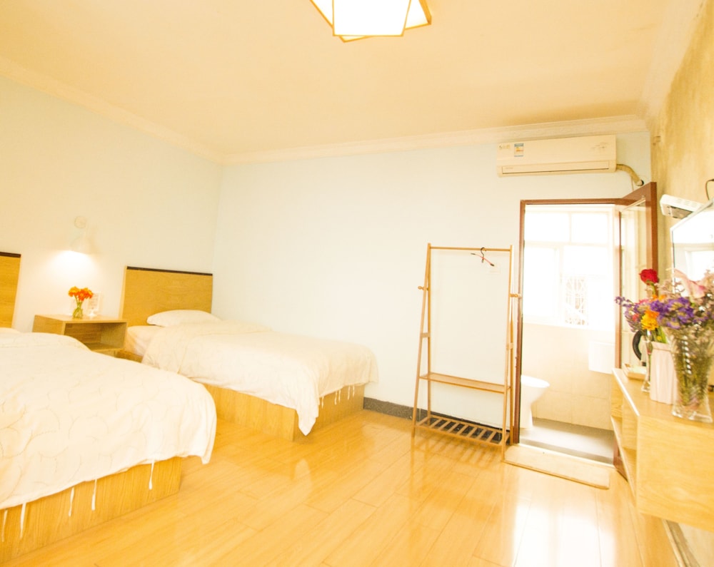Guilin Cyan Box Hostel 13/42