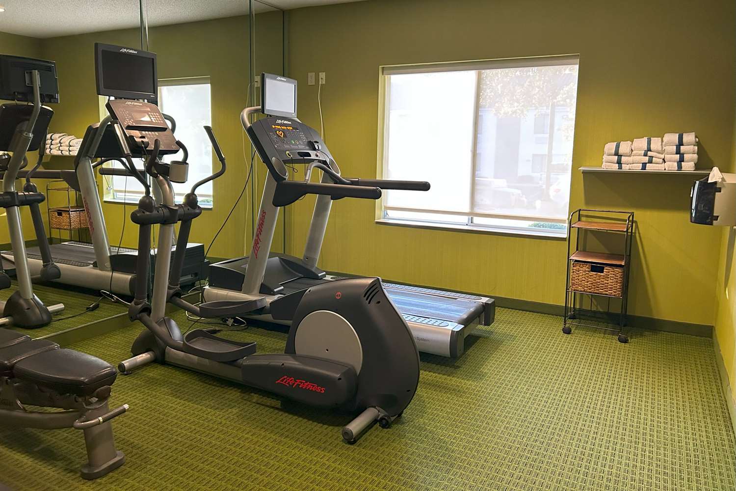 Country Inn and Suites by Radisson Fayetteville I-95 NC 6/11