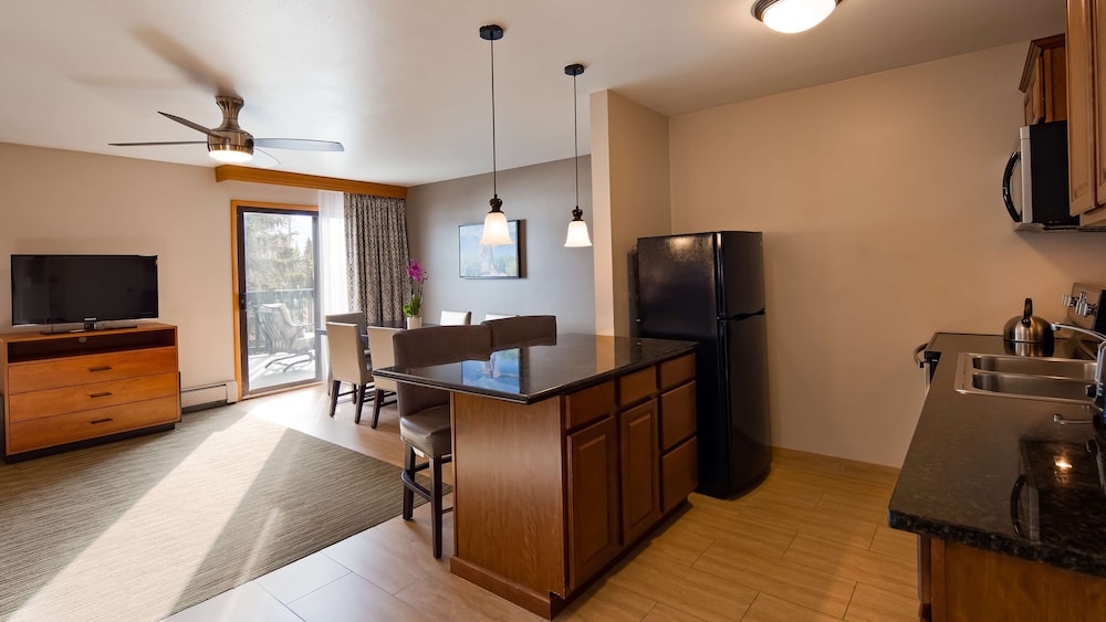 Best Western Ptarmigan Lodge 34/72
