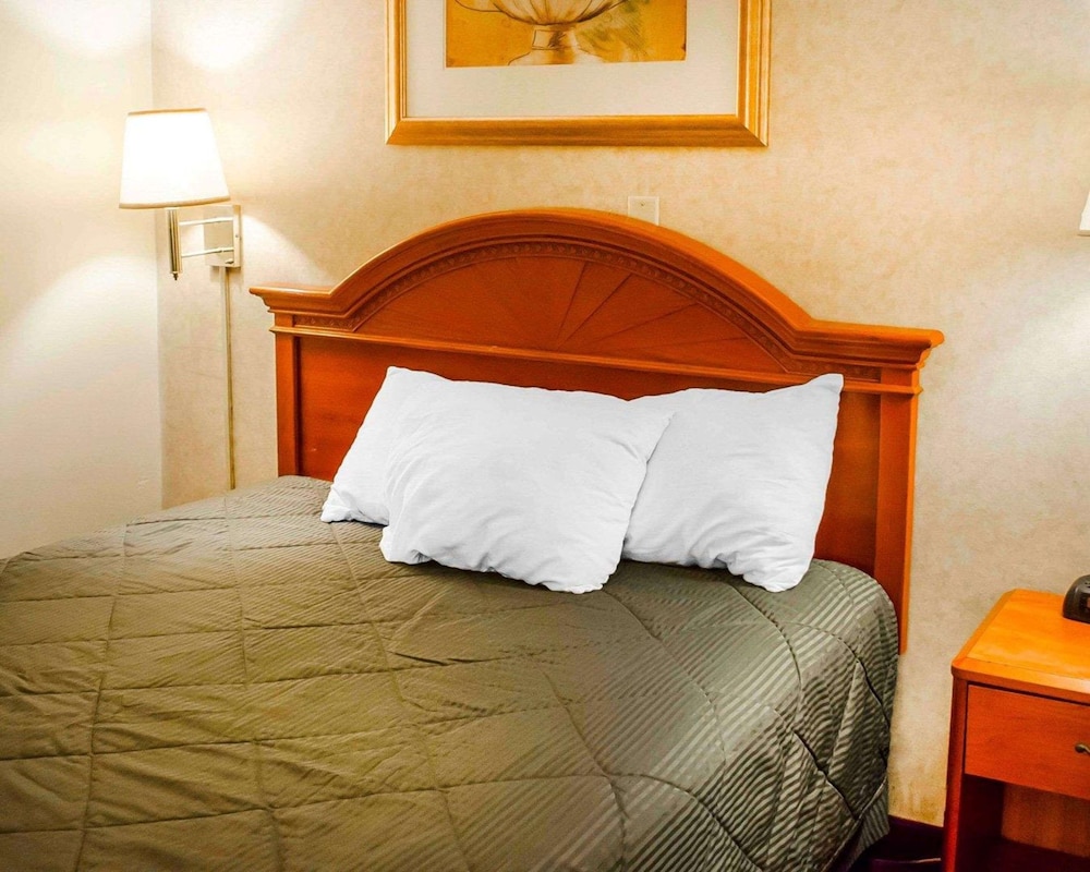 Rodeway Inn Dillsburg, PA 29/45