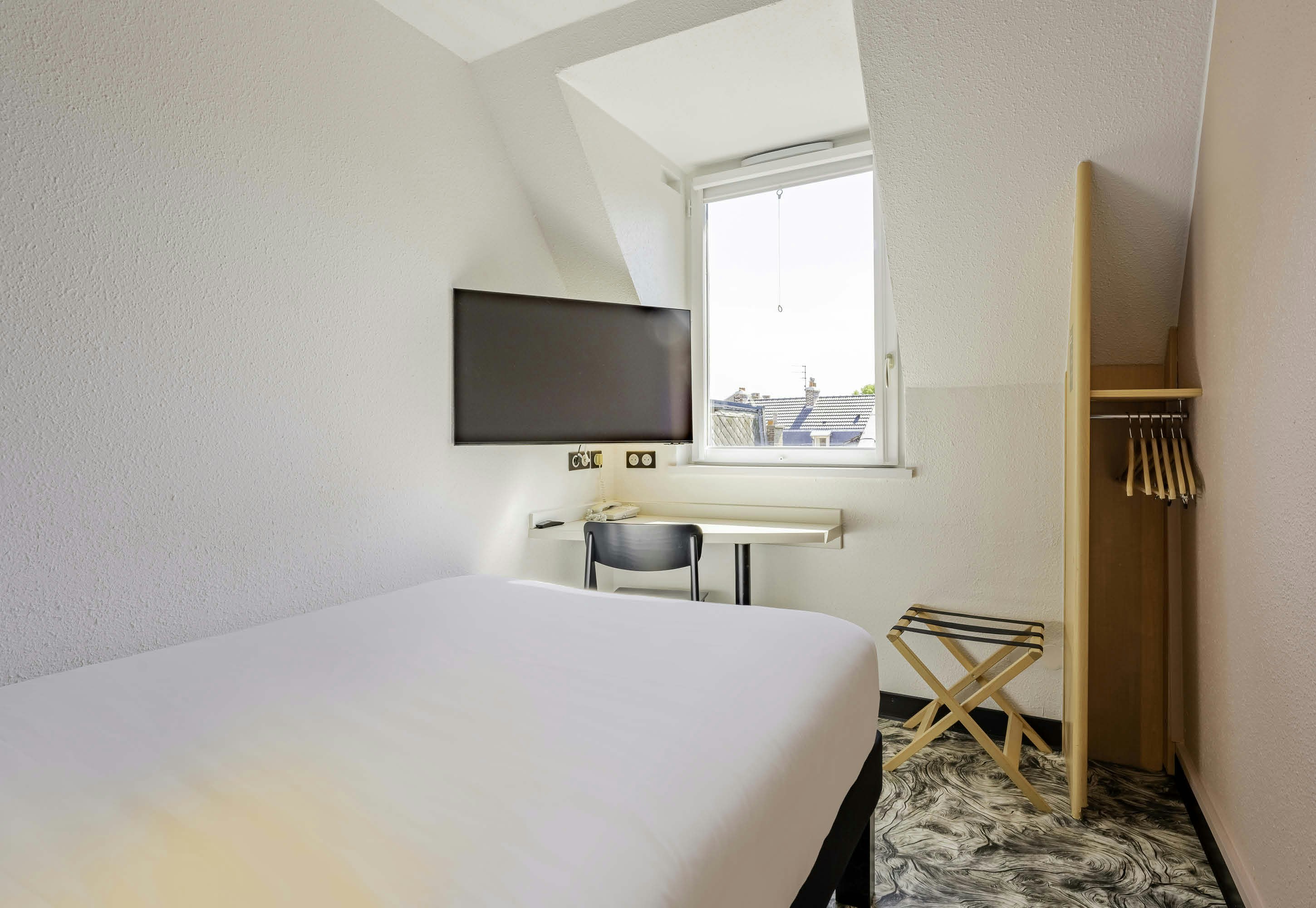 B&B HOTEL Arras Centre les places 11/28