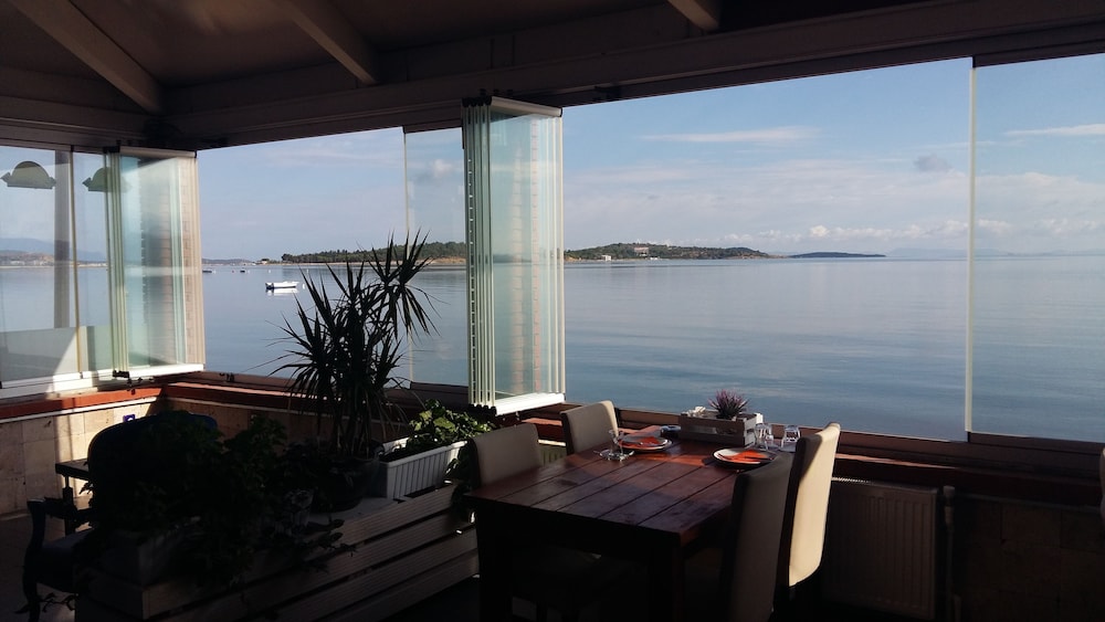 Urla Yelken Hotel- Adult +15 28/49