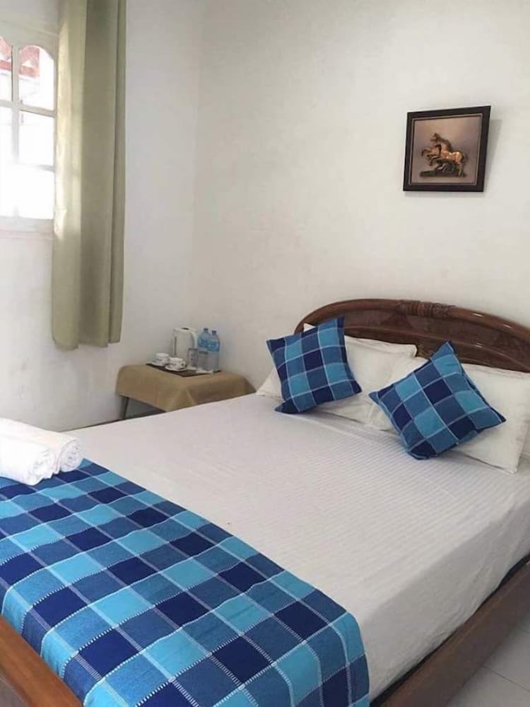 River Side Hotel Katunayake 18/42