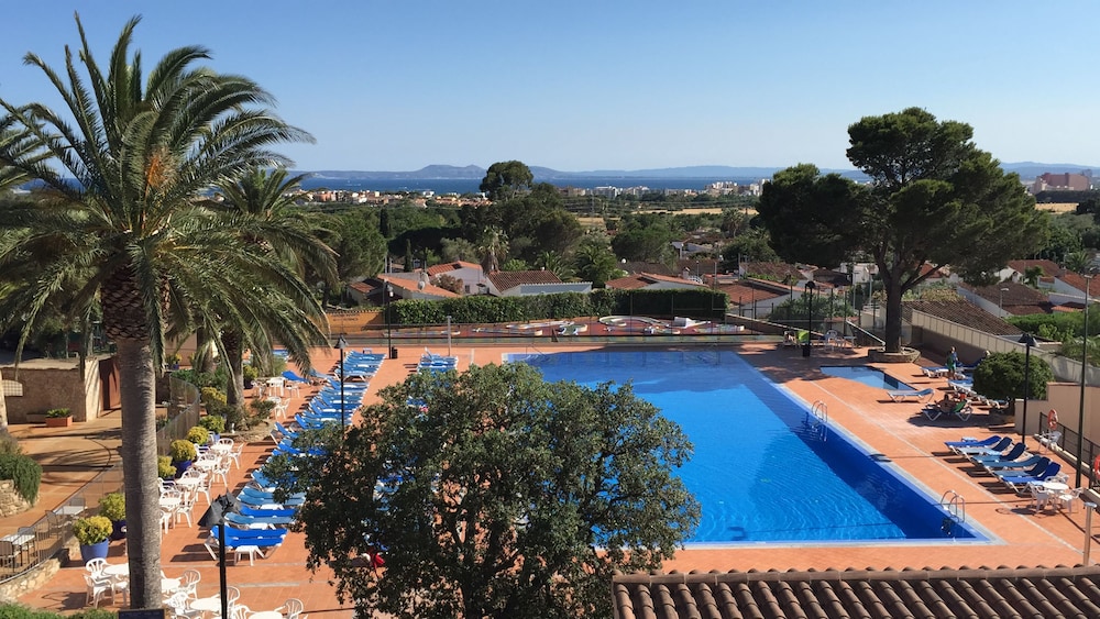 Bakour Costa Brava 44/48