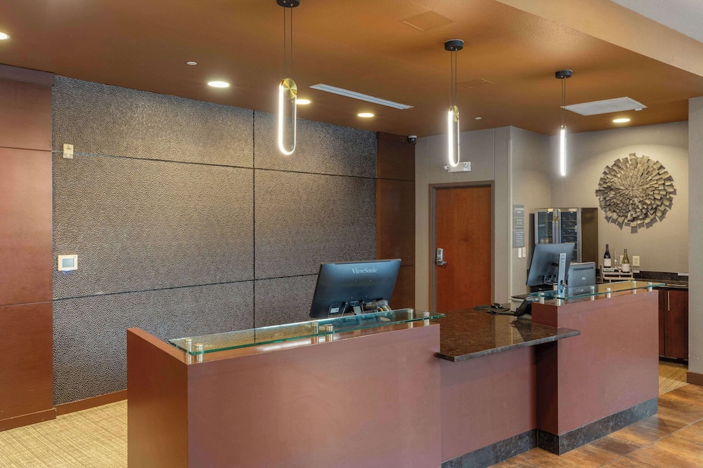 Cambria Hotels Plano Frisco 7/50