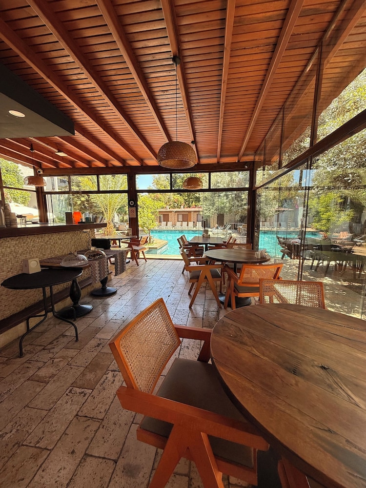 Hotel Centro Bodrum 64/78