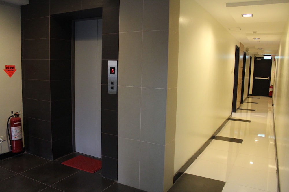 The Studio 18 Residences 35/47