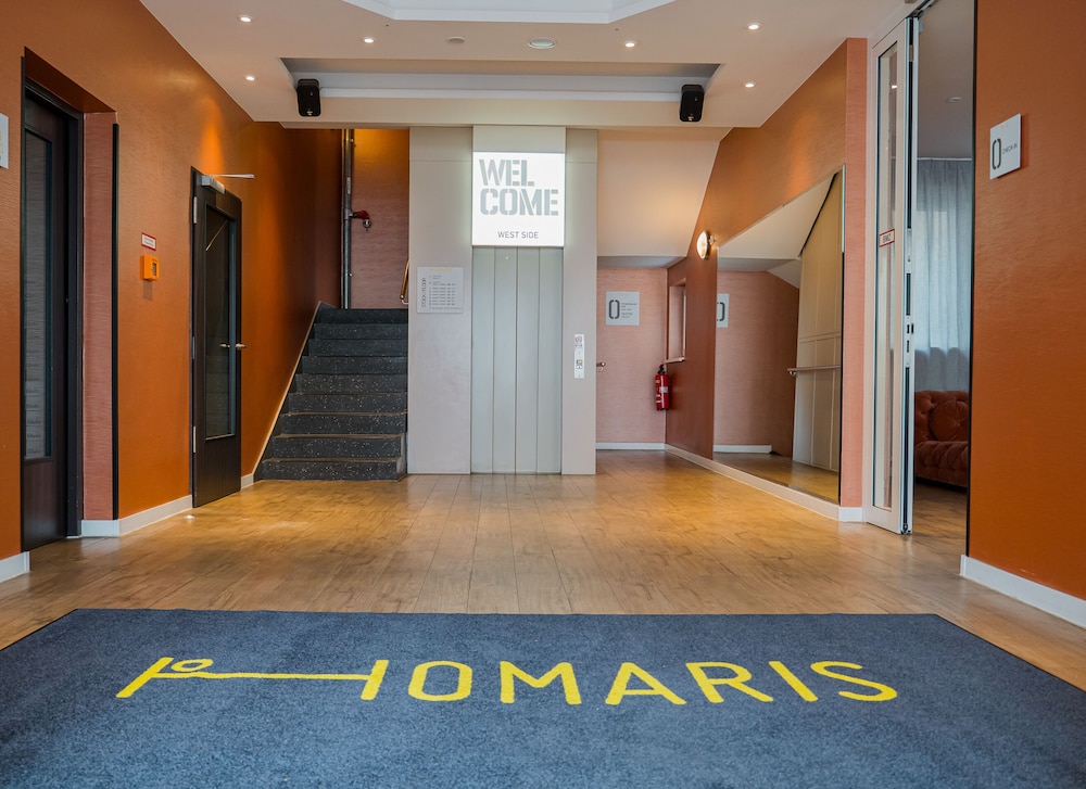 Homaris West Side - Self Check-In 141/144