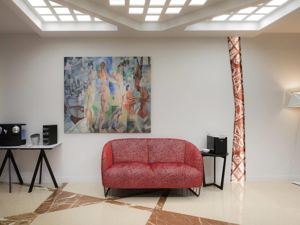 Mercure Paris Pont de Levallois Neuilly 26/43