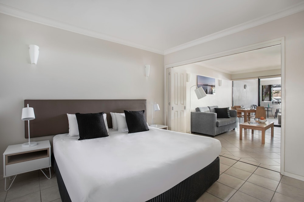 Mantra Heritage Port Douglas 26/60