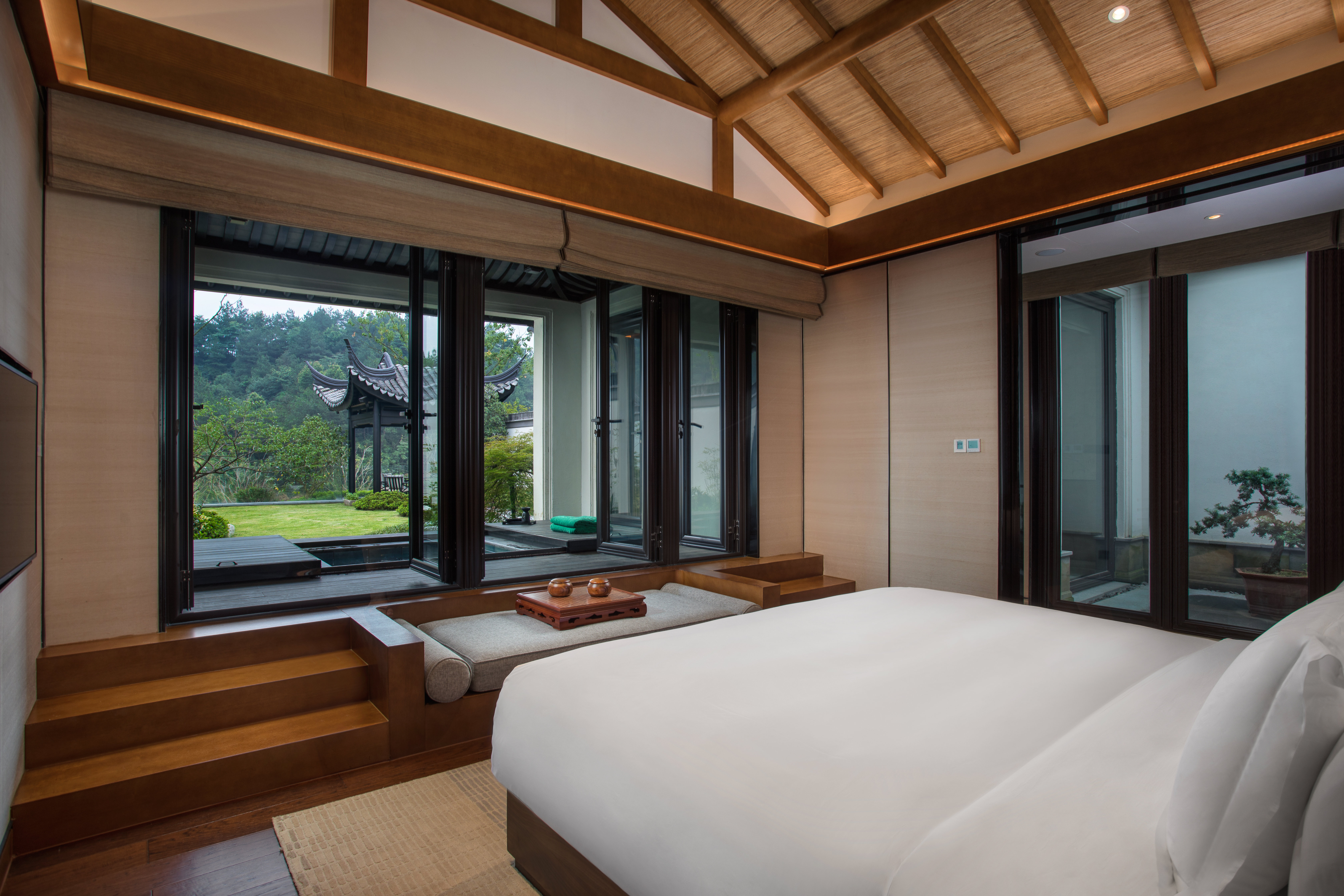 Banyan Tree Anji 12/50
