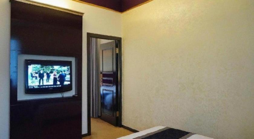 Sapphire Hotel Guilin 32/52