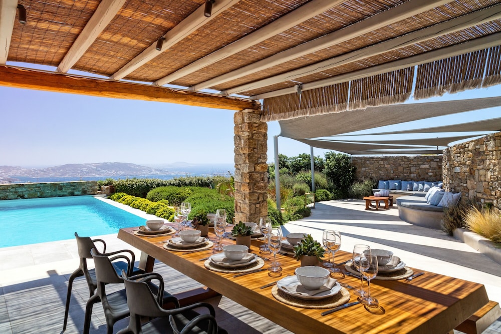 M Mykonos Villas 15/50
