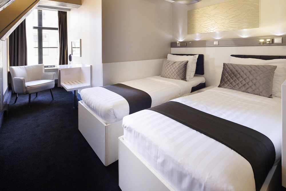 STANDARD, TWIN BEDS