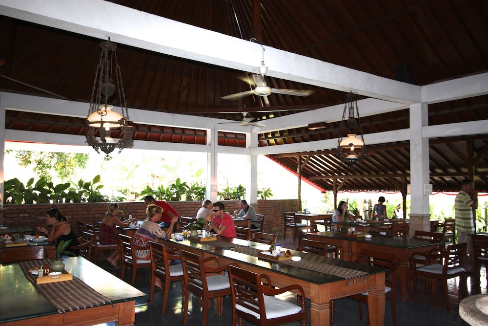 BUMI AYU BUNGALOWS 44/66