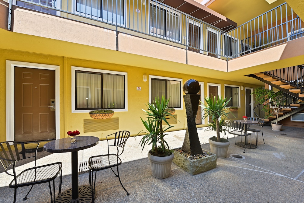 Americas Best Value Inn And Suites San Francisco Airport North 20/27