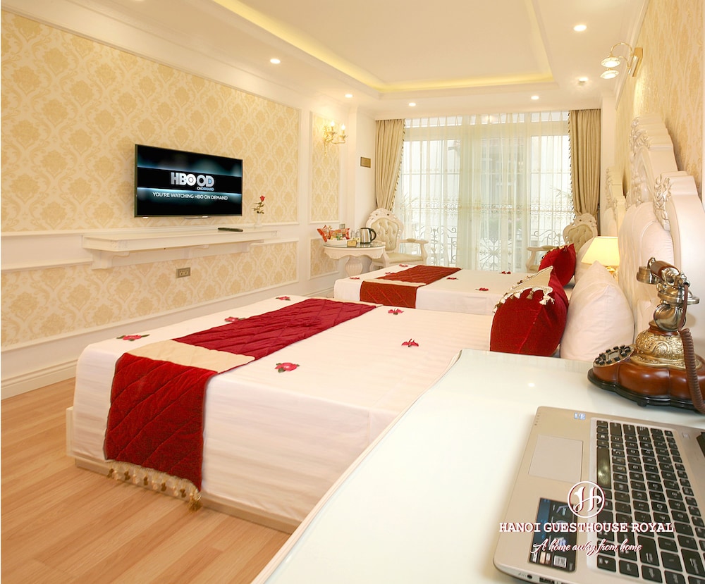 Hanoi Hotel Royal 17/74