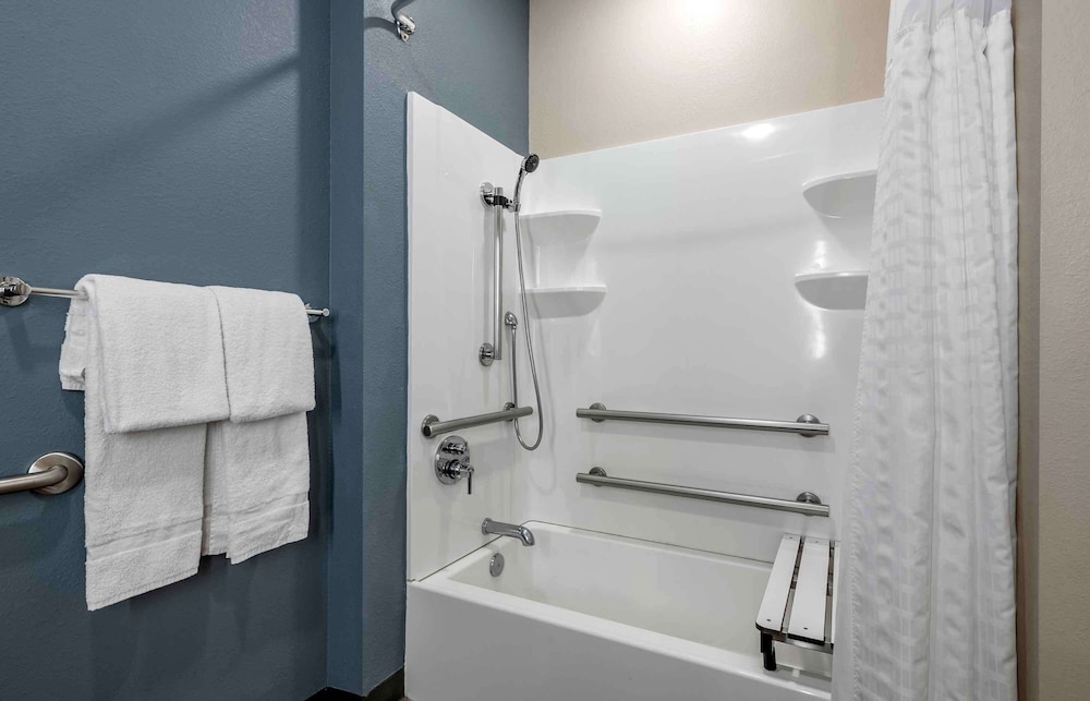 Extended Stay America Tampa Gibsonton Riverview 48/50