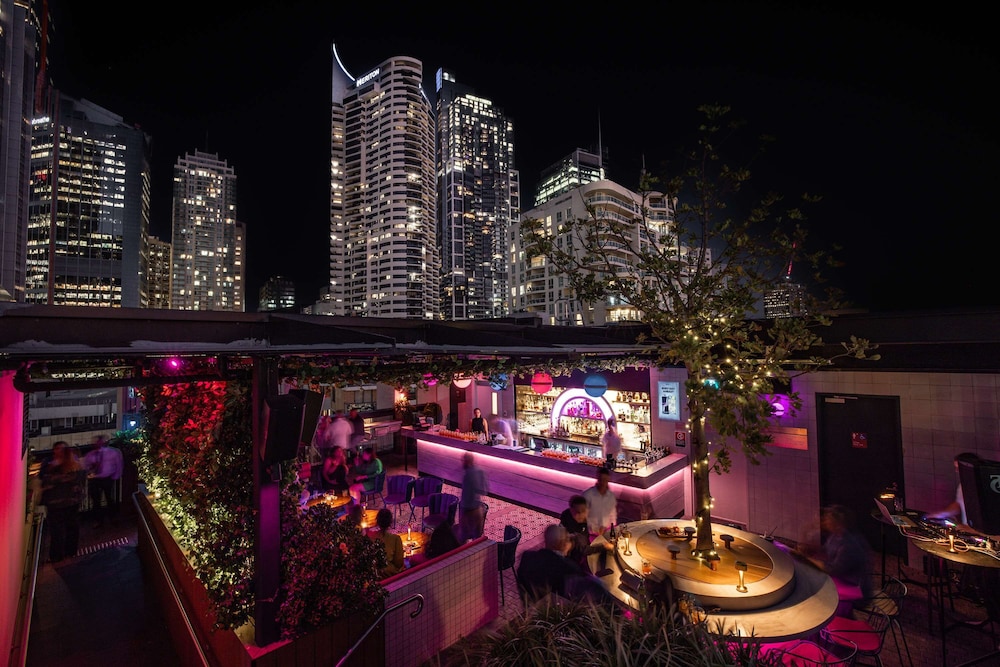Vibe Hotel Sydney Darling Harbour in SYDNEY
