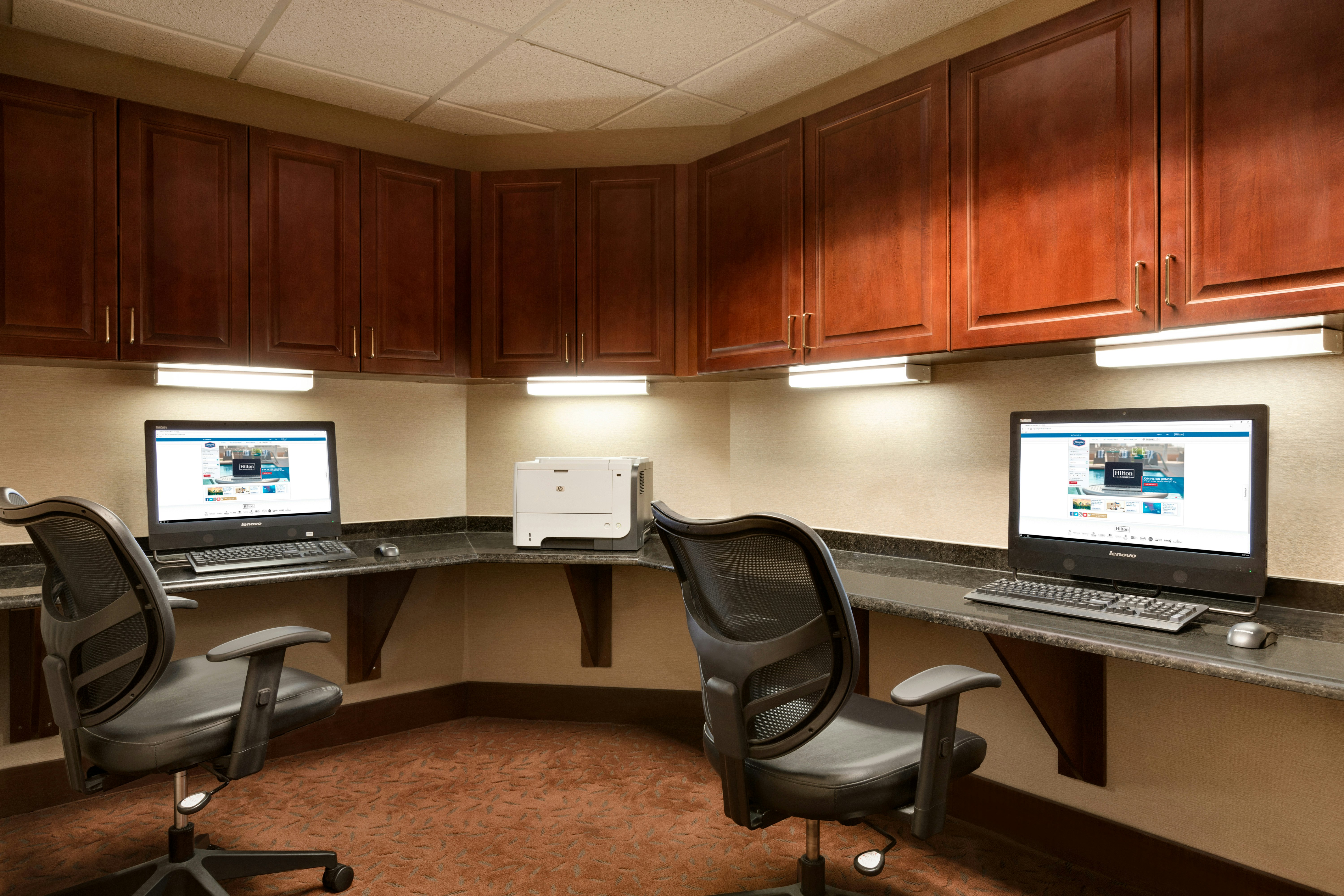 Hampton Inn Wichita Falls Sikes Senter Mall 26/36
