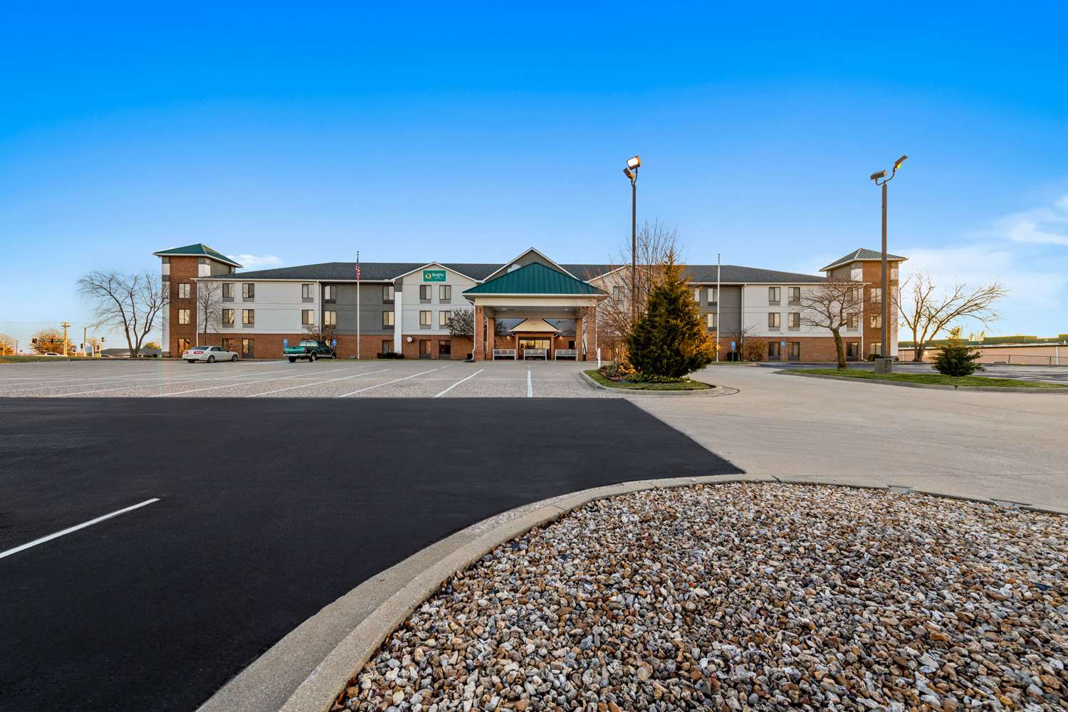 Quality Inn Warrensburg, MO 34/37