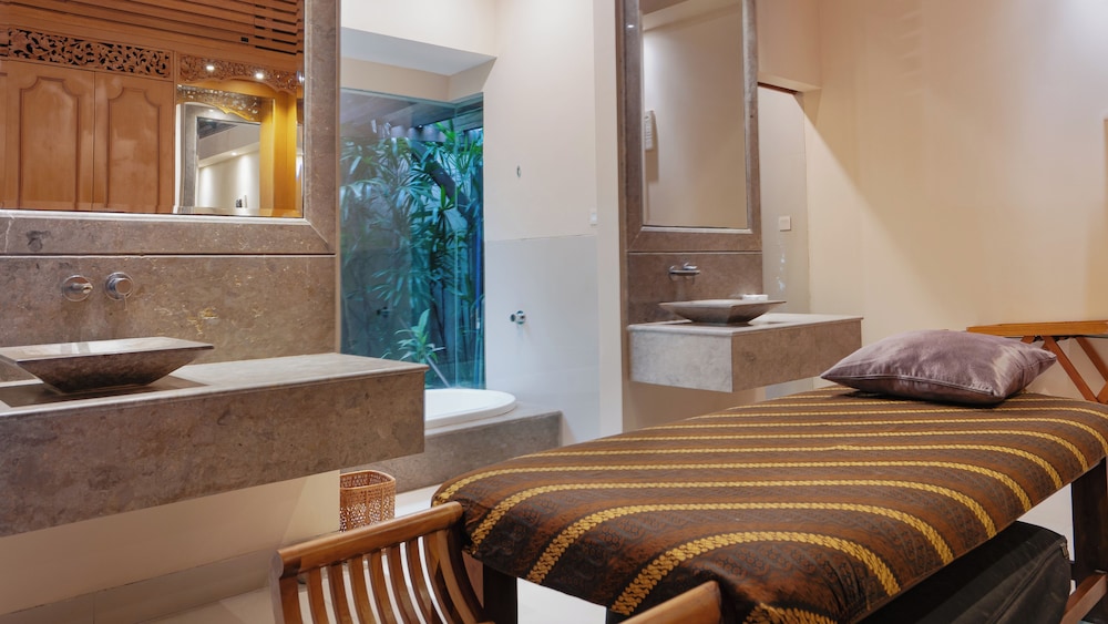 Disini Luxury Spa Villas 26/50