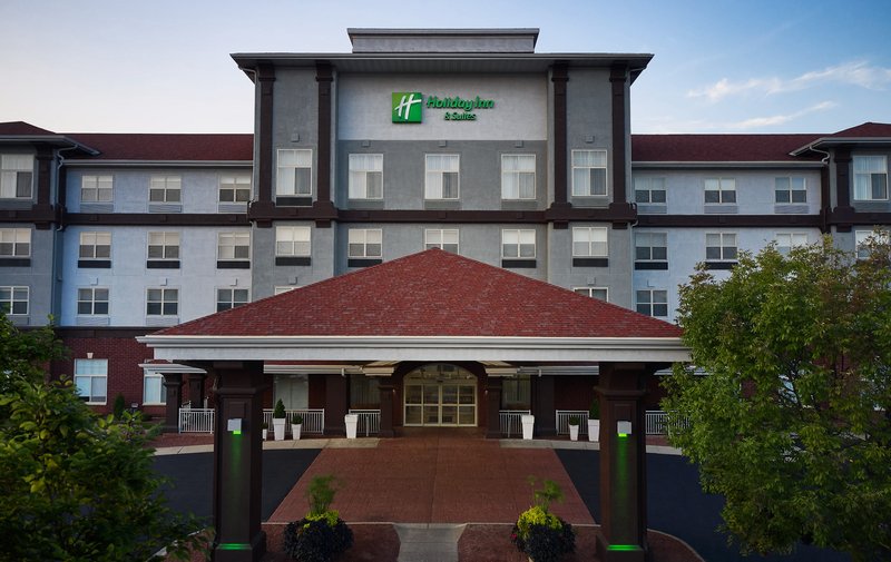 Holiday Inn Hotel And Suites Madison West 3/74