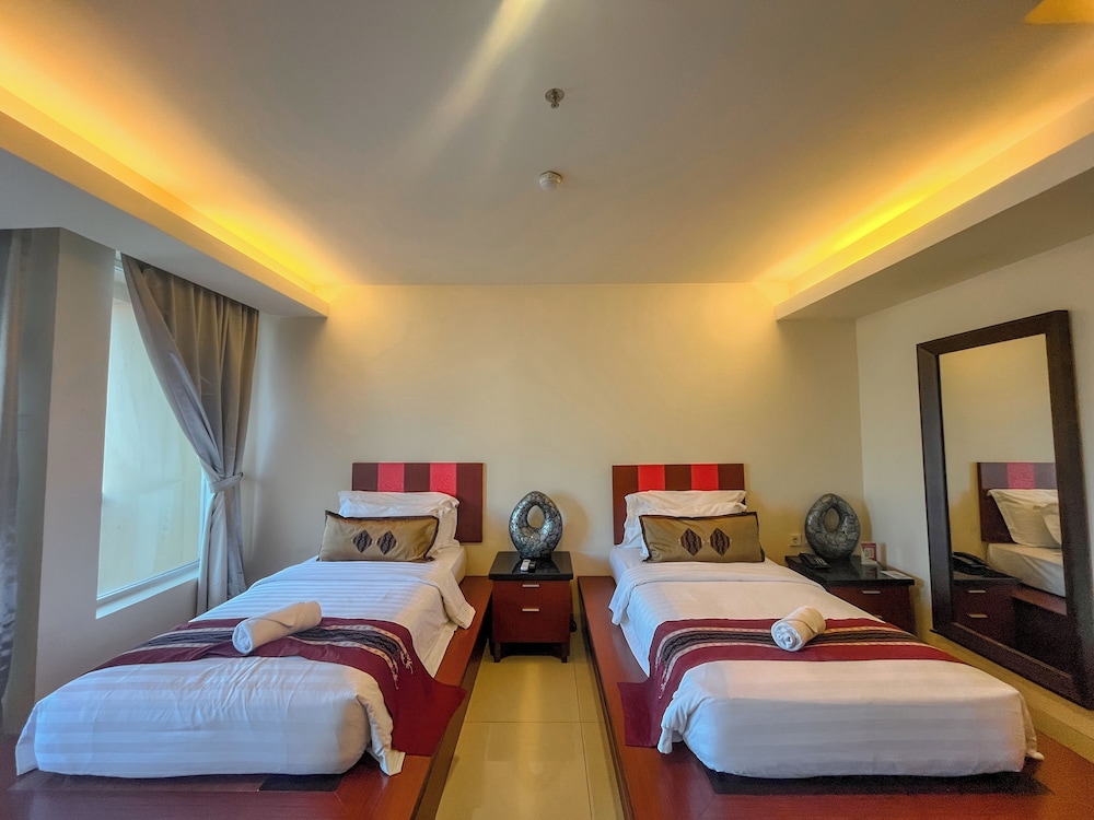 Lion Hotel And Plaza 21/40
