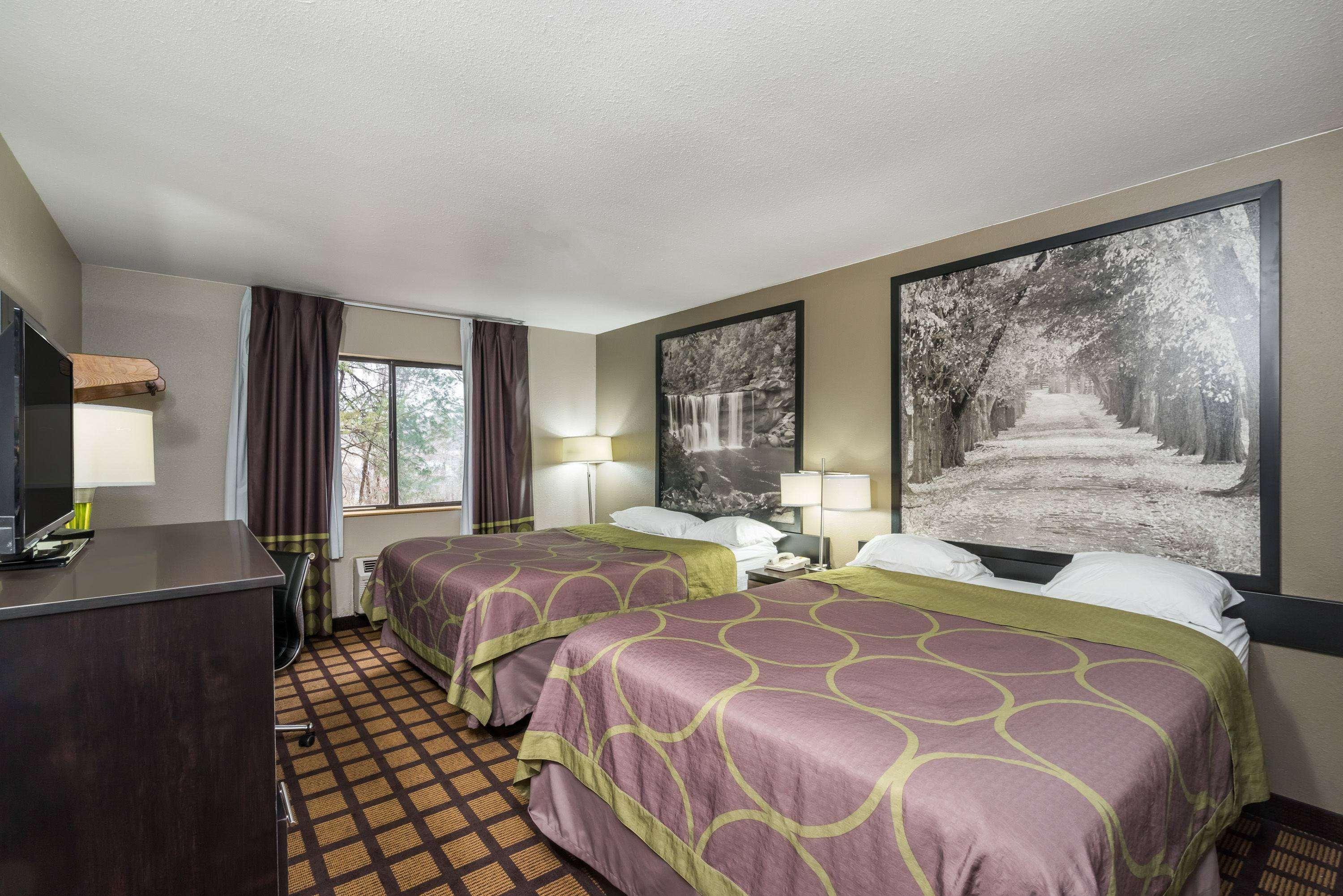 Room, 2 Queen Beds