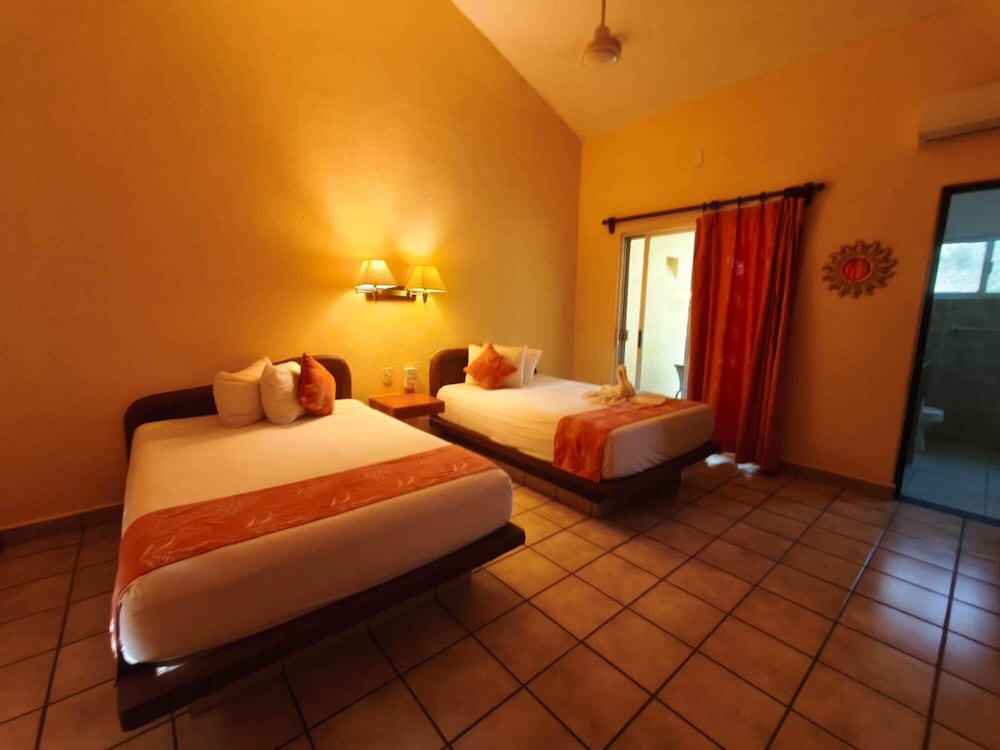 Hotel Lunasol 22/71