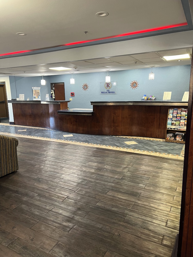 Baymont Inn And Suites Carthage 6/44