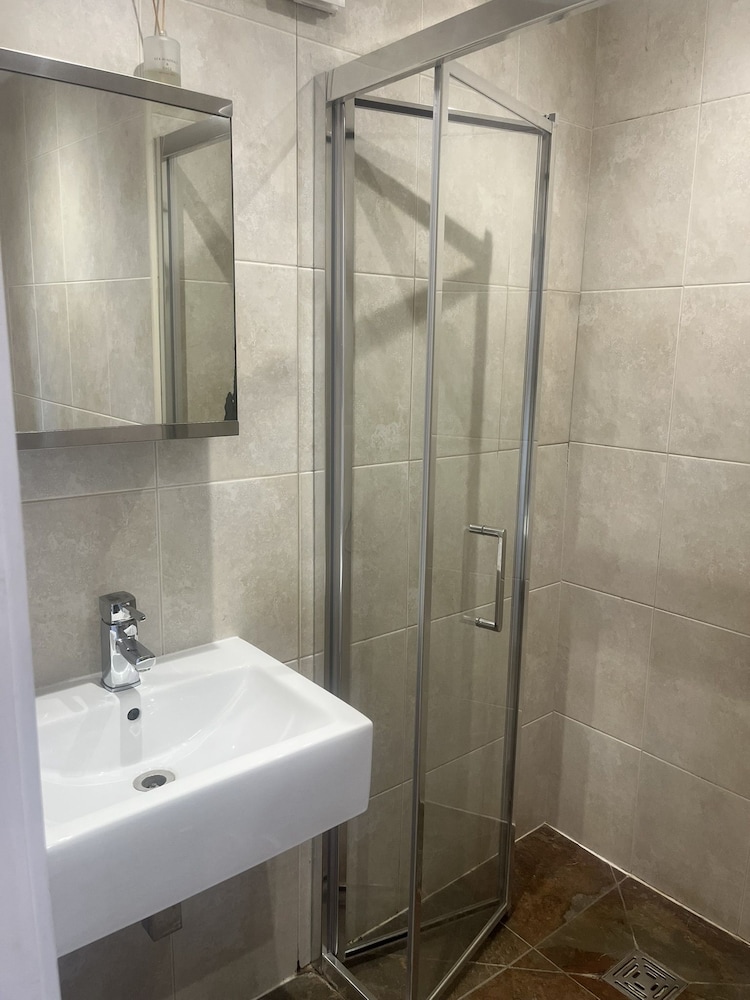 غرفة قياسية بسرير مزدوج، Kew Rooms 4/10
