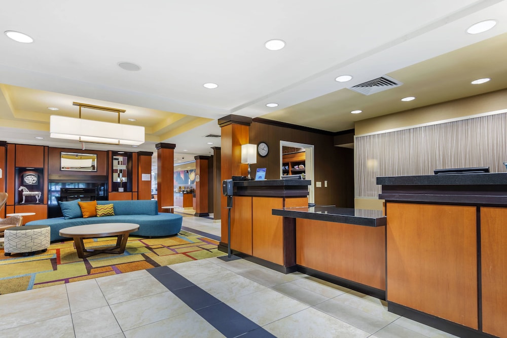 Fairfield Inn Suites Hooksett 7/50