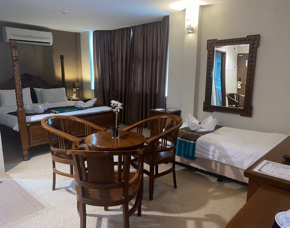 Hotel Darul Makmur 40/61