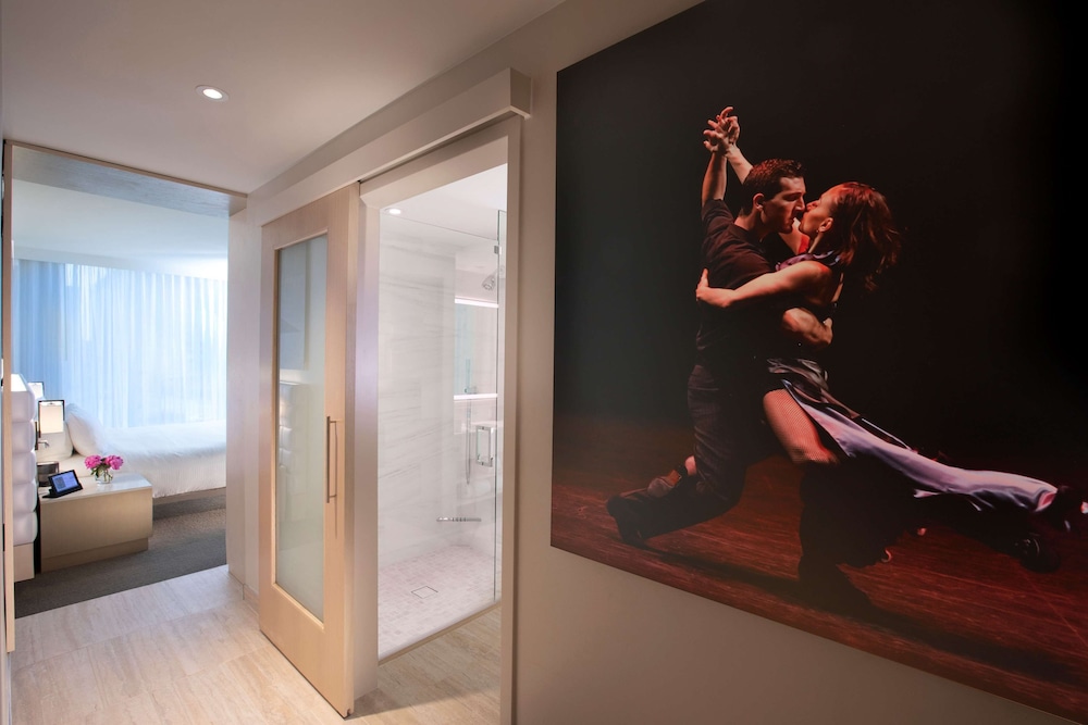 HALL Arts Hotel, Dallas, Autograph Collection 24/43