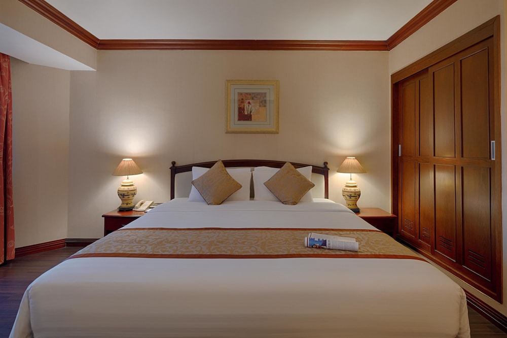 Halong Plaza Hotel 16/50