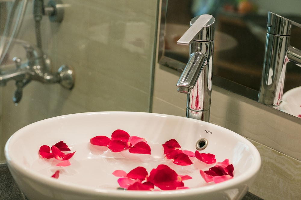 Hanoi Lotus Boutique Hotel 41/69