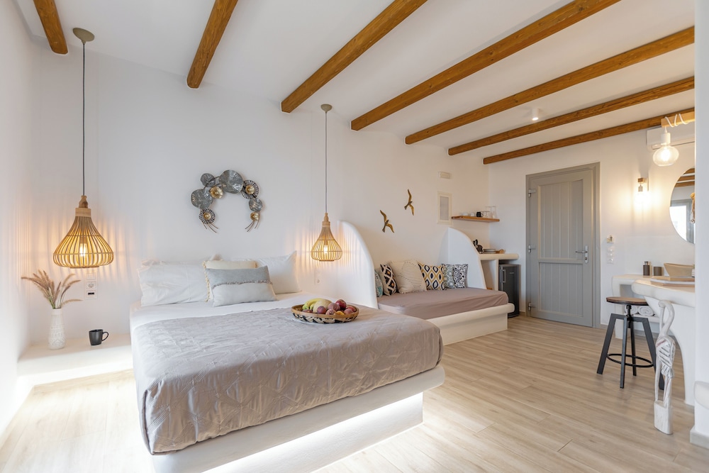 GRAND, SUITE, SEA VIEW