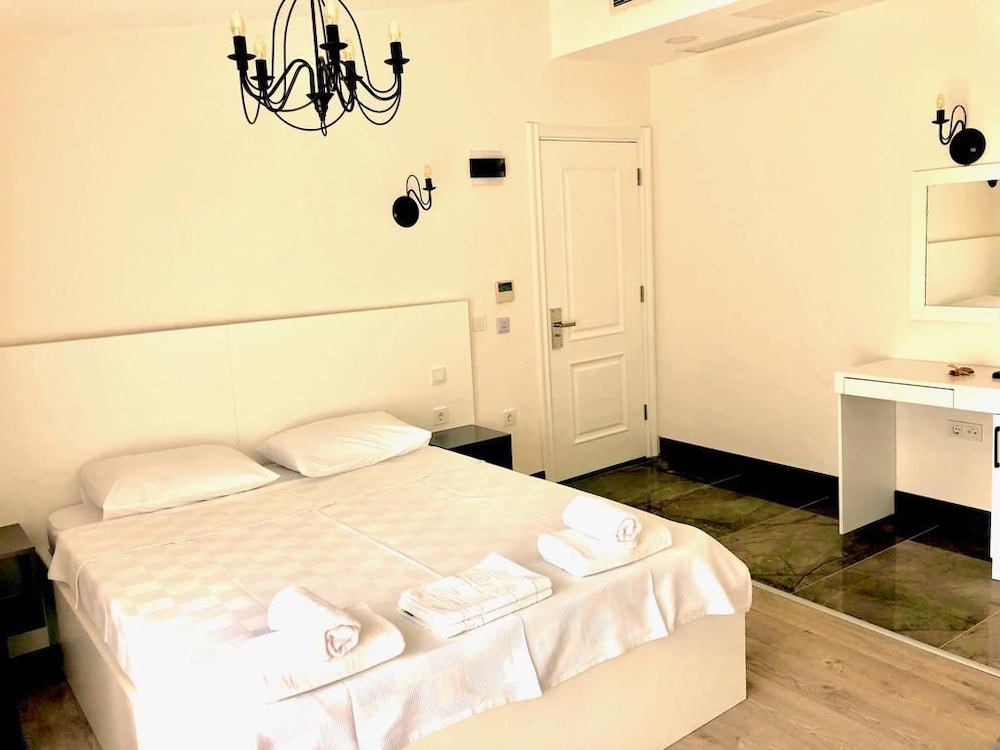 Victoria Hotel & Lounge Foça 14/42