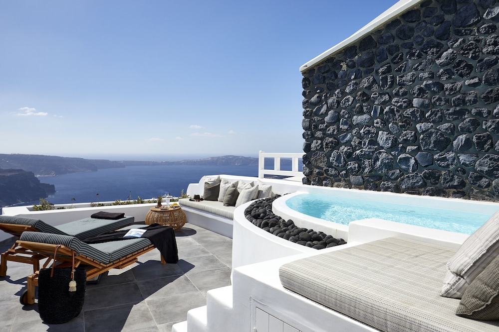 Olea Cave House 44/50