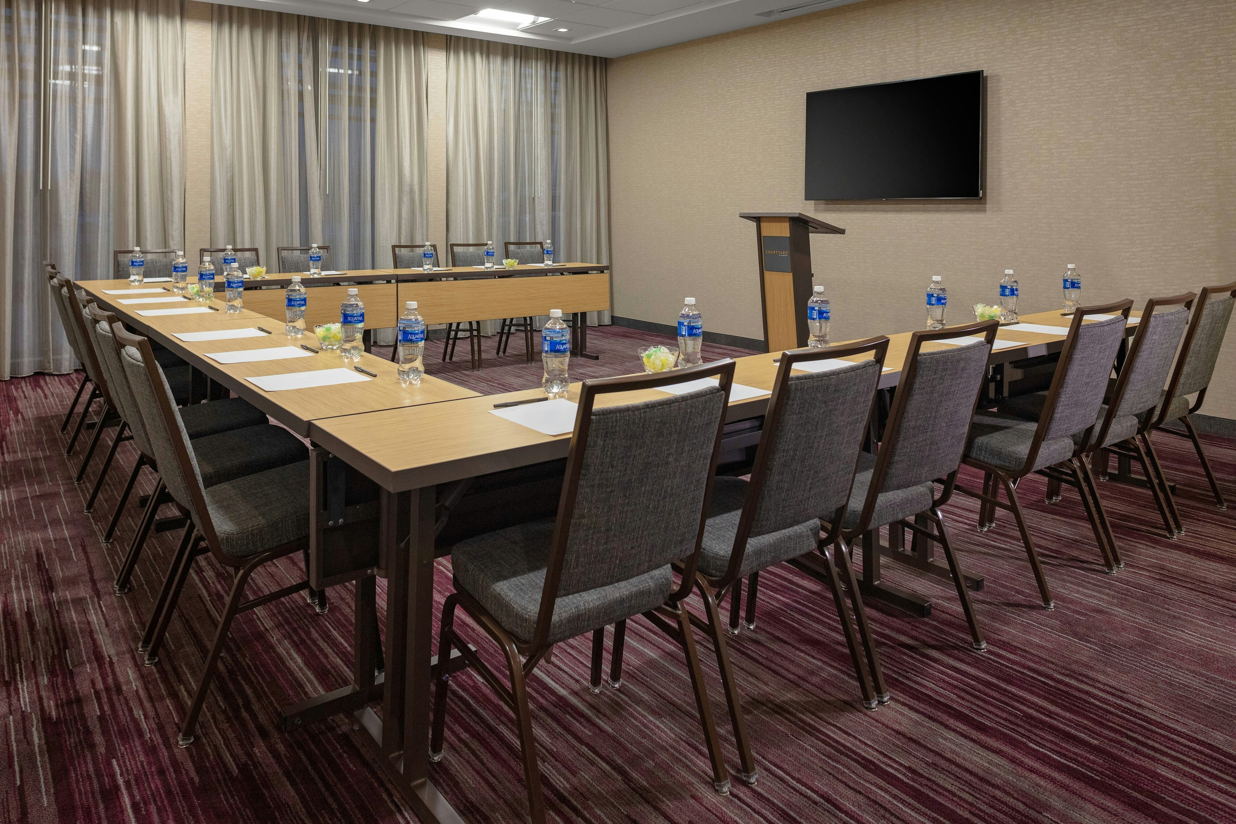 Courtyard by Marriott Cincinnati Mason 5/9