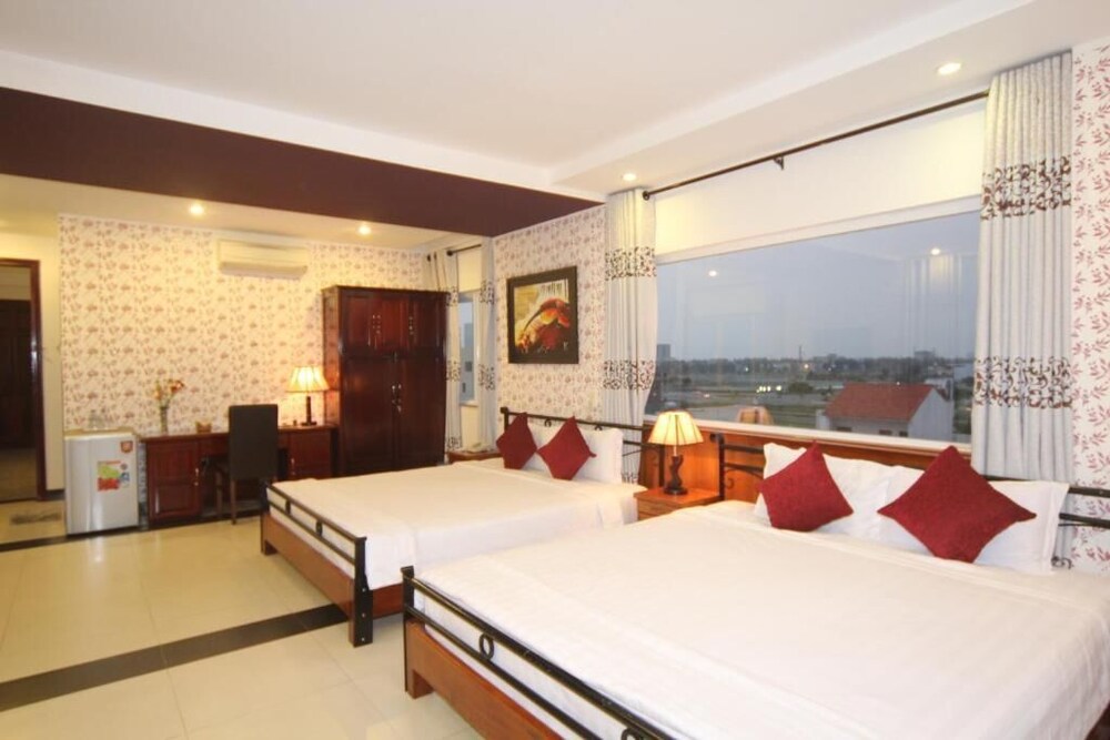 Omega Hotel 20/54