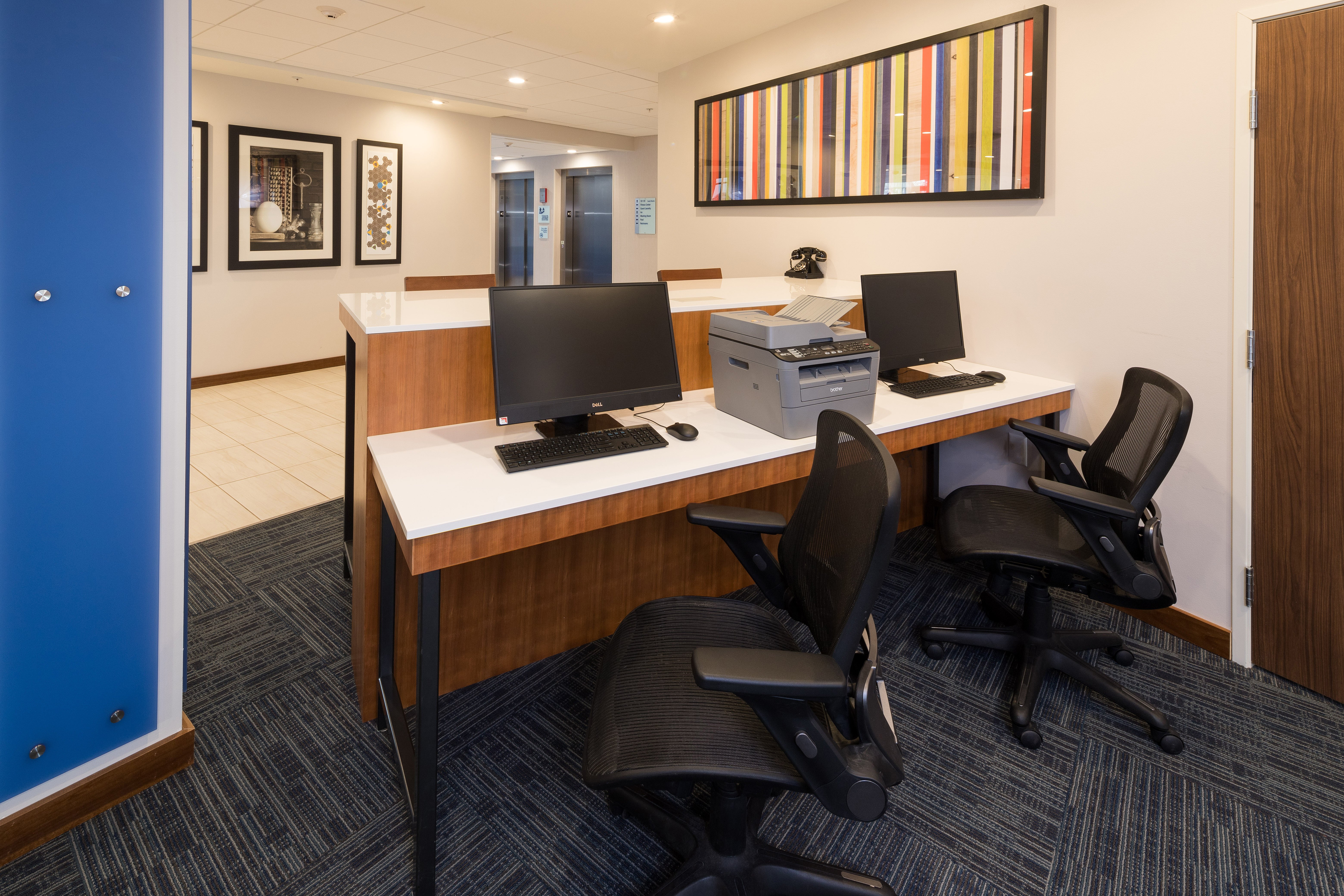 Holiday Inn Express And Suites Auburn 40/46