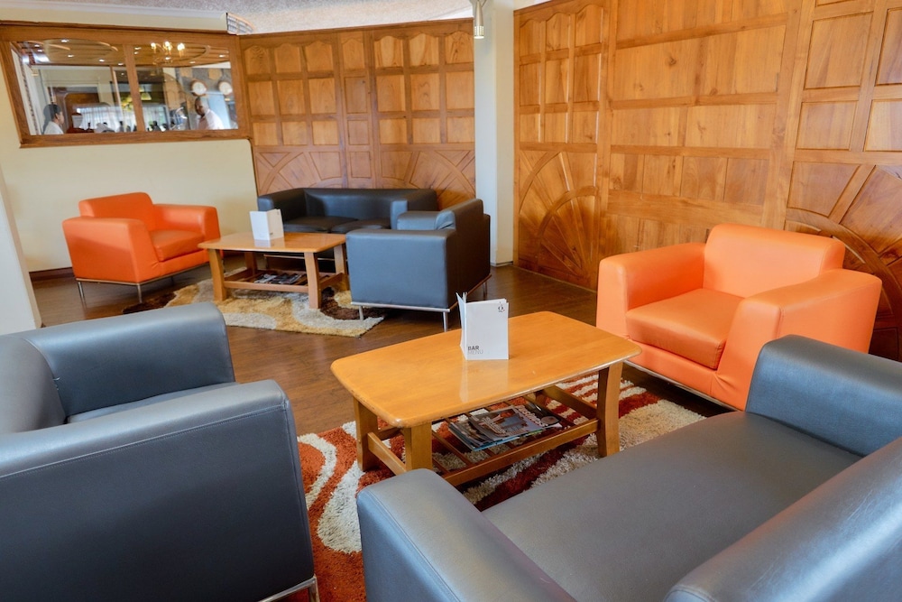 Gold Crest Hotel 39/71
