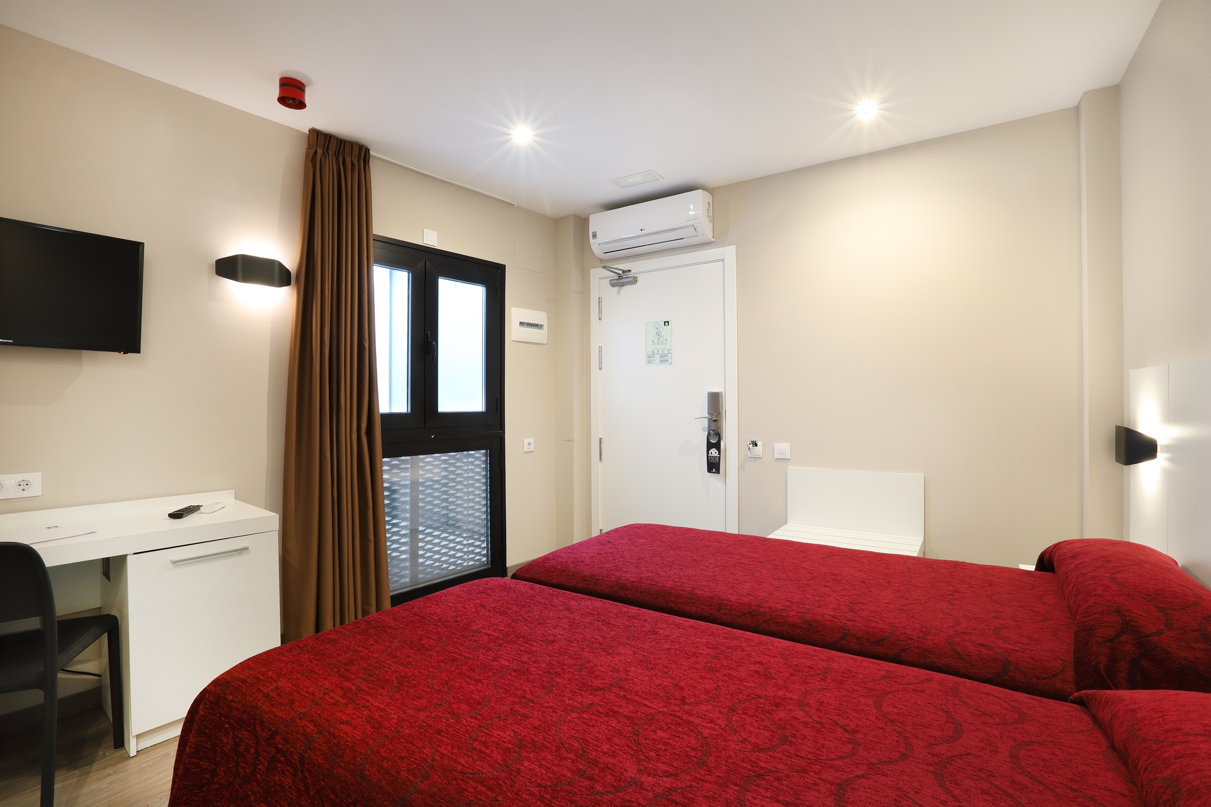 Alameda Hotel 26/49