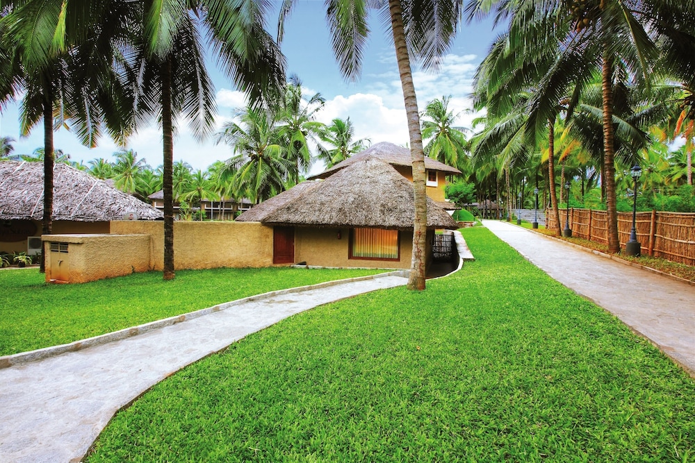 Coco Lagoon By Great Mount Resort 32/42