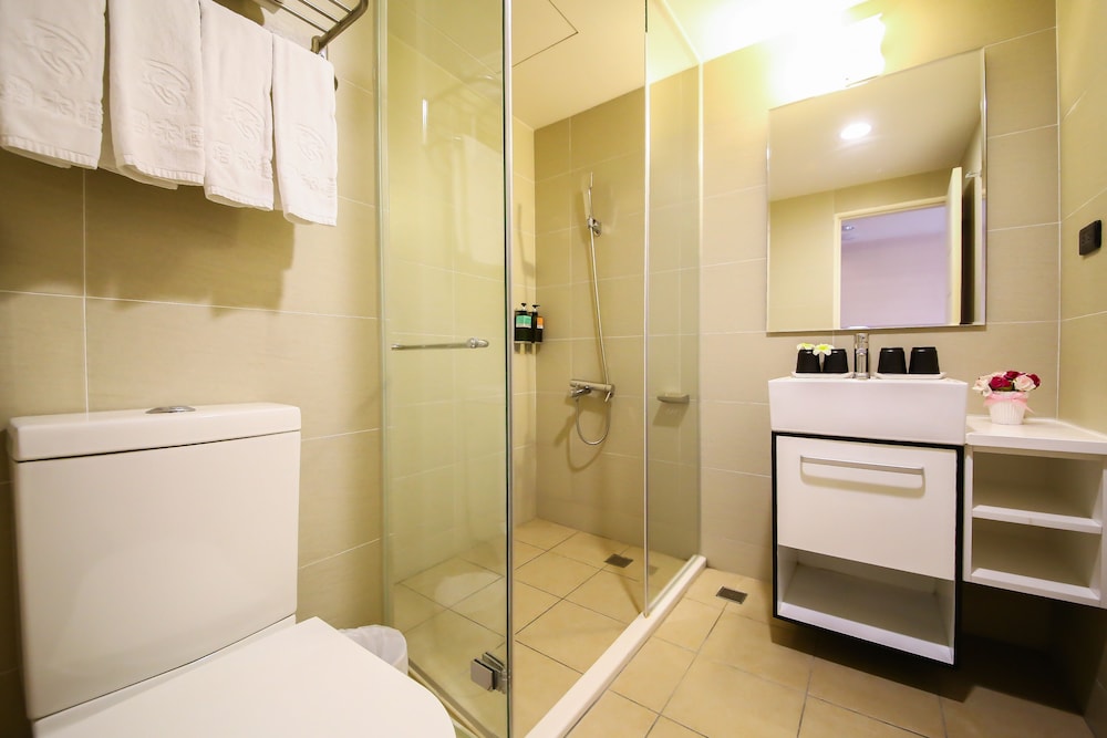Talmud Tainan Suites 62/65