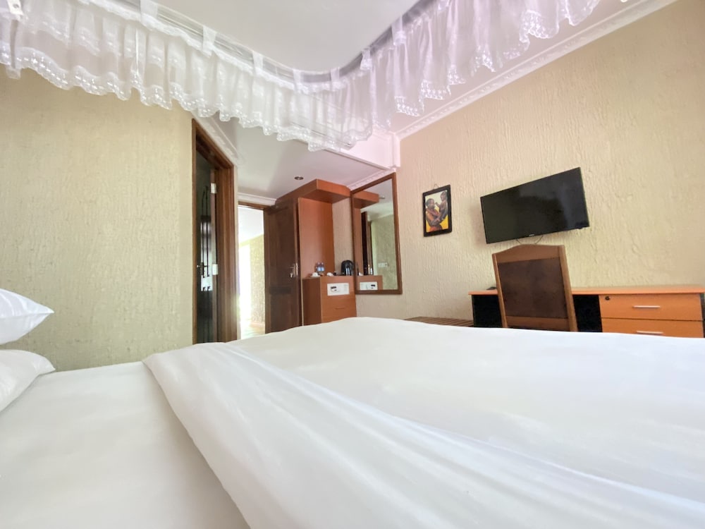 Sangana Lodge 14/50